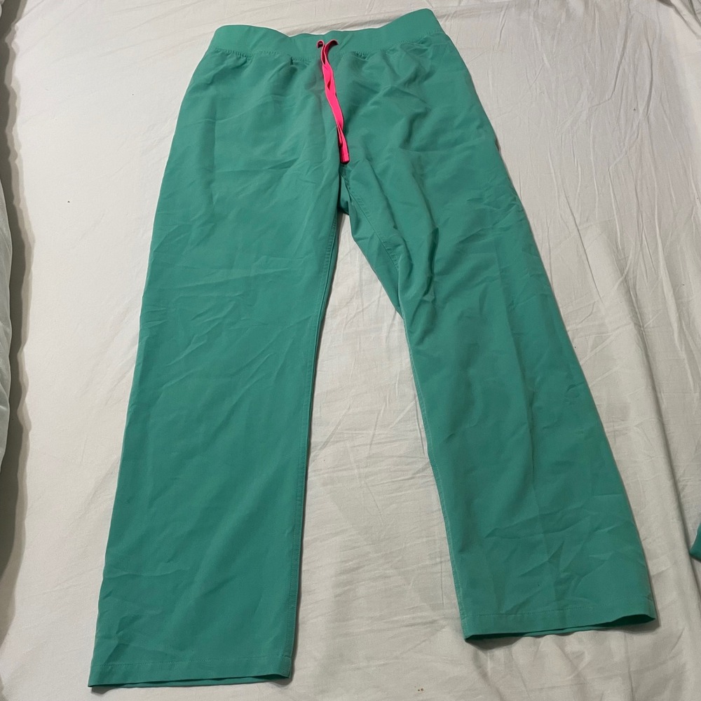 Figs surgical green Scrub Set with Pink Drawstring XL top L bottom - Picture 6 of 13